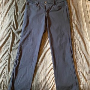 Lululemon ABC Classic fit pants (Navy) 32 length